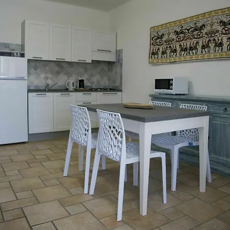 Bados Mare Apartman *