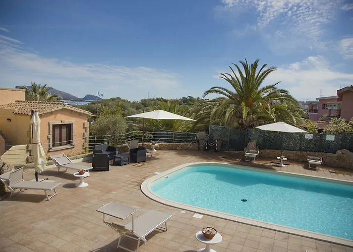 Bados Mare Lejlighed Olbia